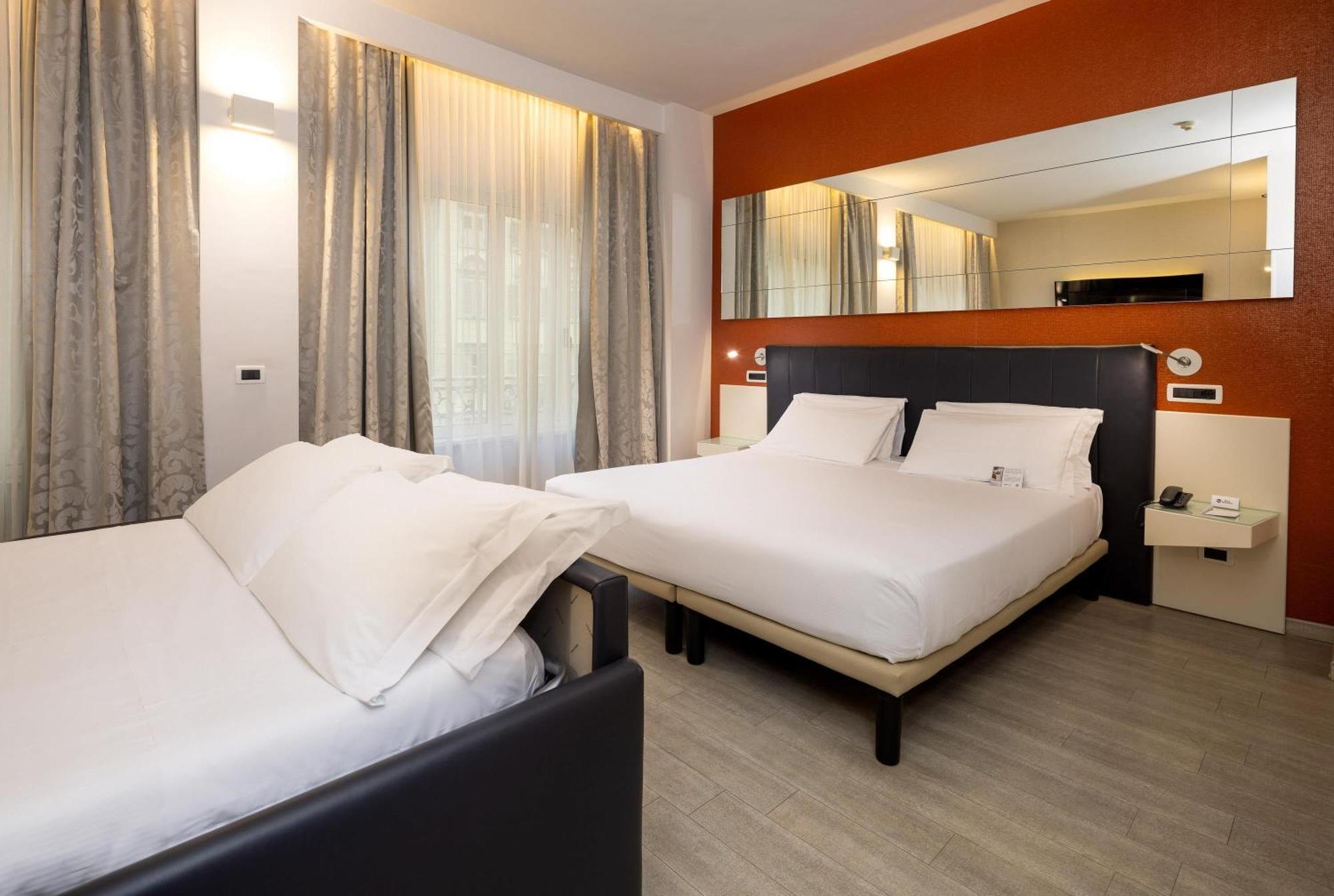 Western Luxor Hotel