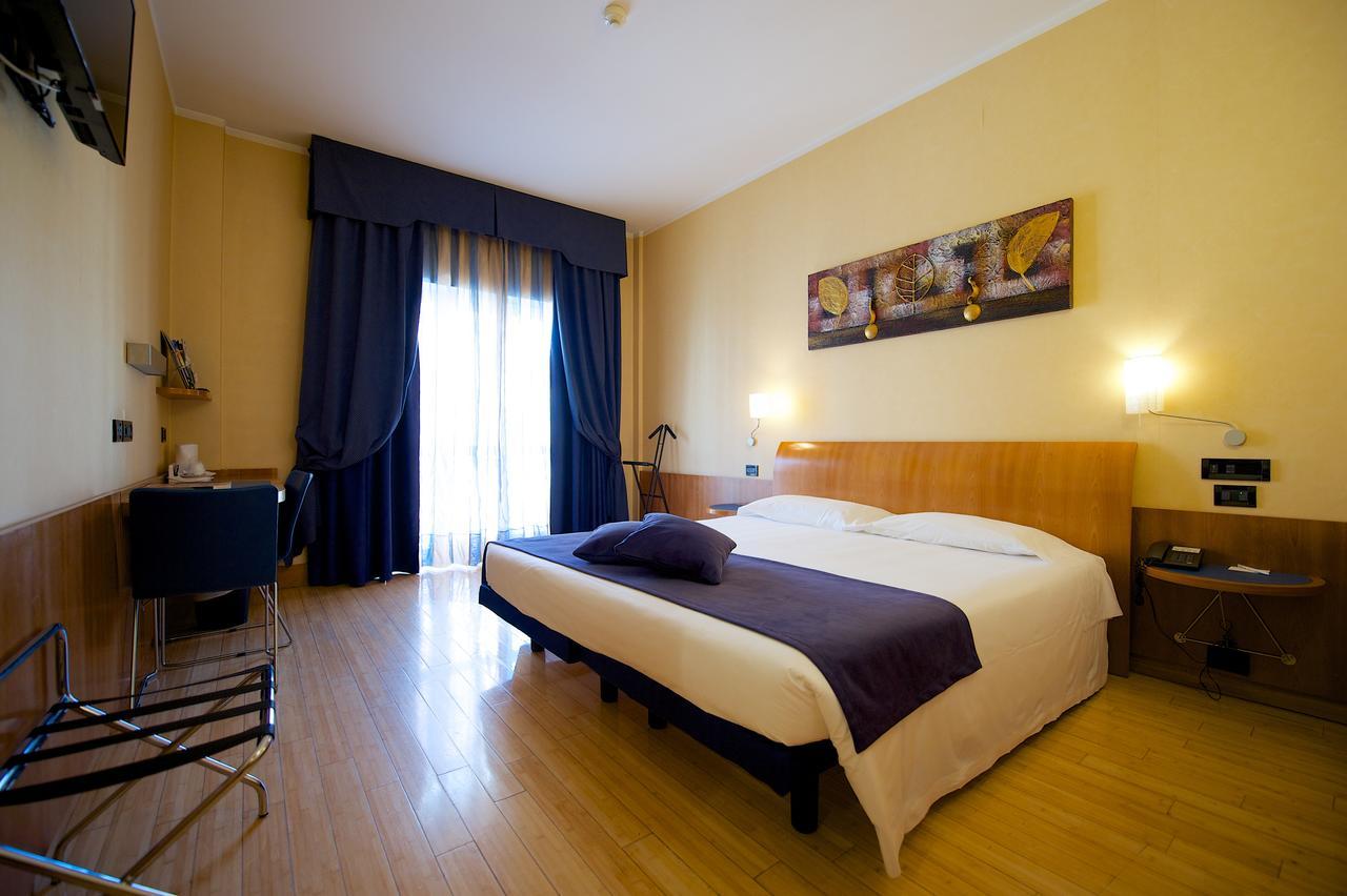 Western Luxor 4* Turyn