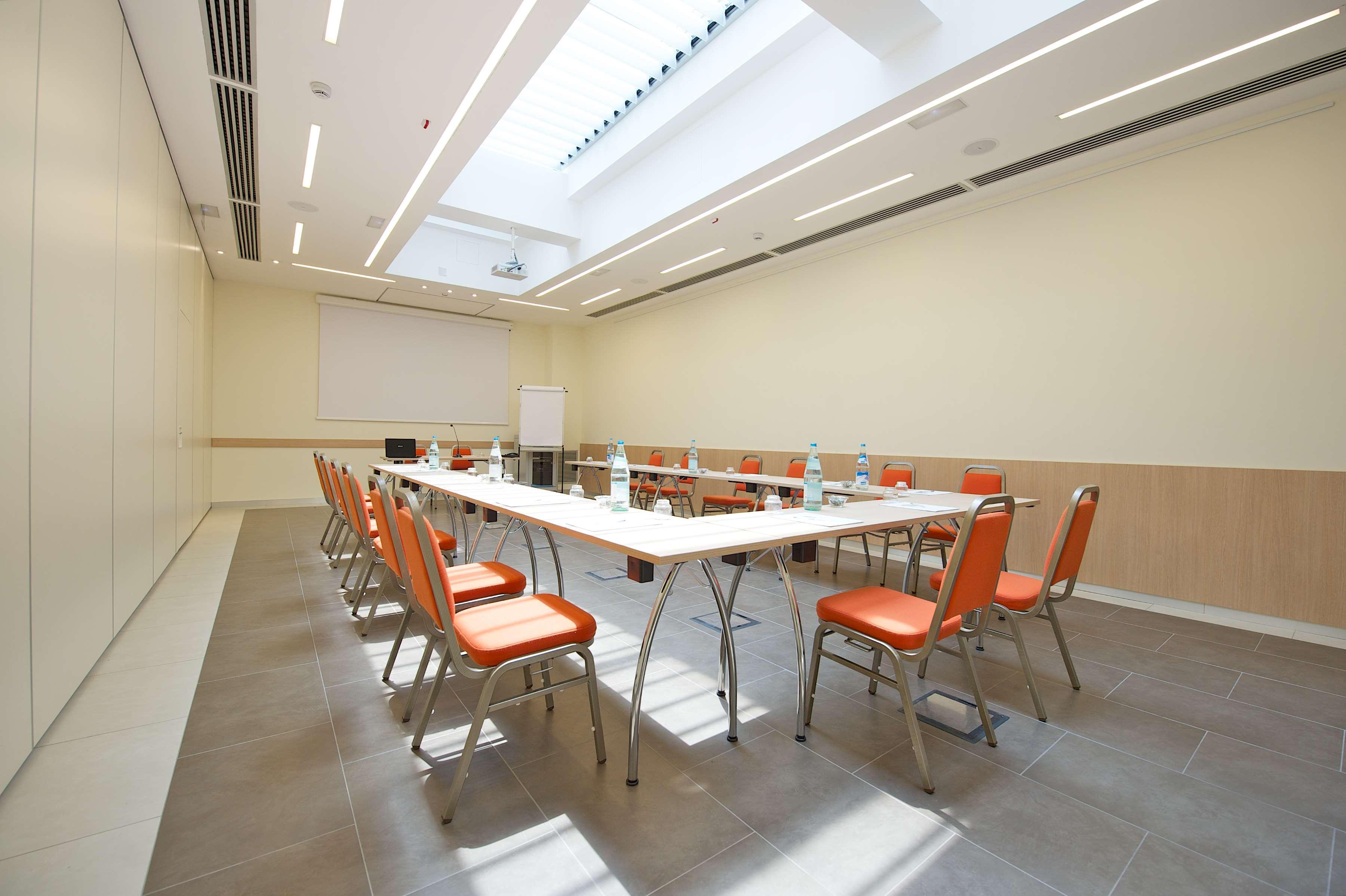 Western Luxor 4* Torino